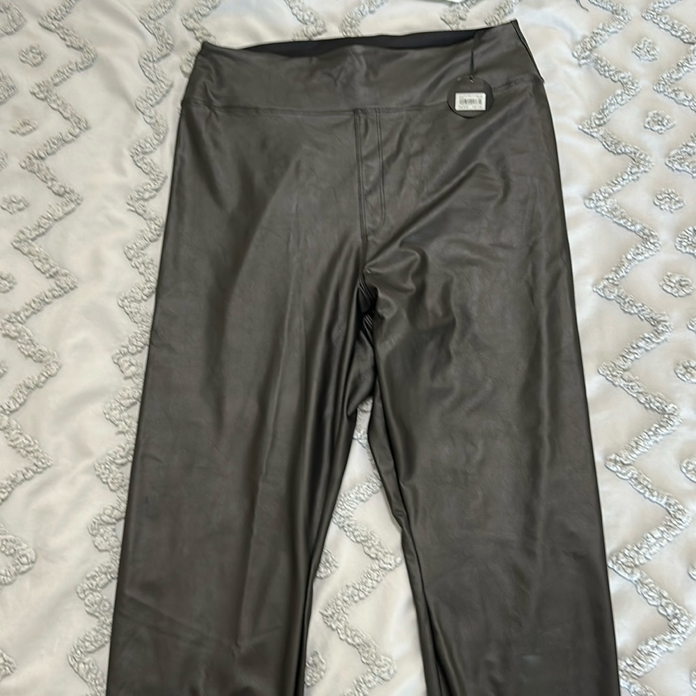 AE offline leather leggings new with tags